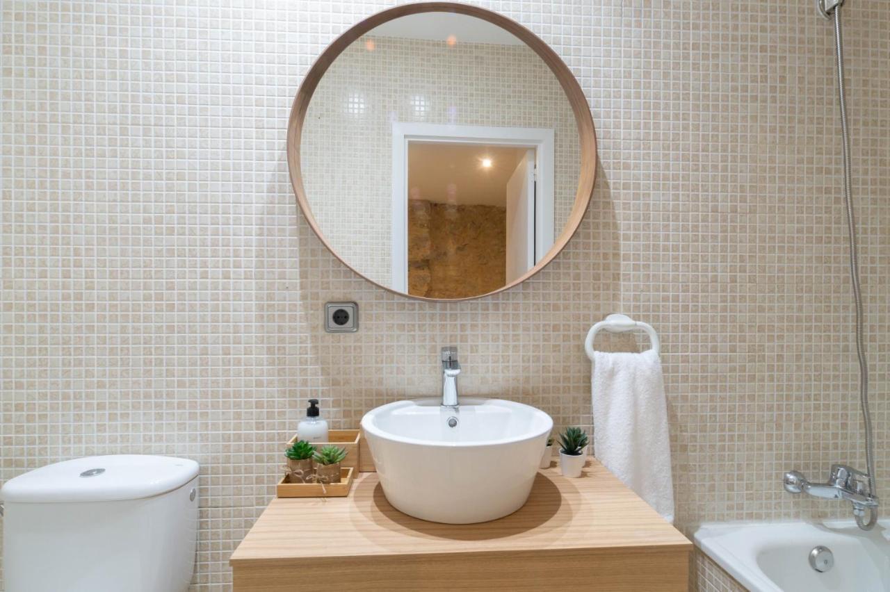 Terra Boutique Apartment Girona Exterior photo